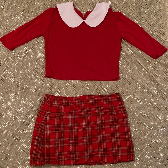 ❌❌ SOLD ❌❌ 
Red white school girl costume 🌹 - Picture 3 of 10